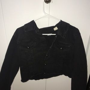 Cropped jean jacket